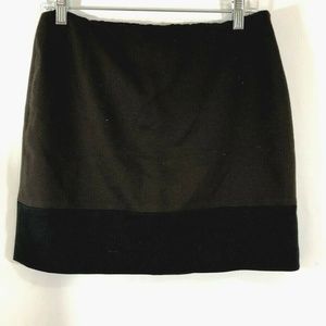 ☀️Tahari  8 Black A-Line Above Knee Side Zip Skirt